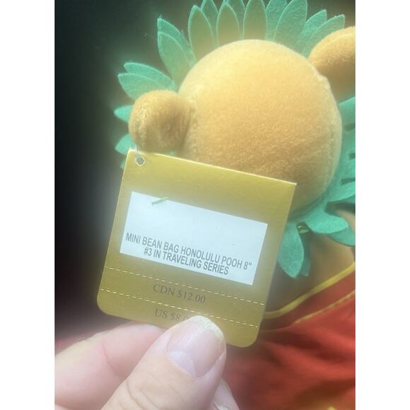 Winnie The Pooh 8” Mini Bean Bag Plush Disney Store Honolulu Pooh - Picture 5 of 8